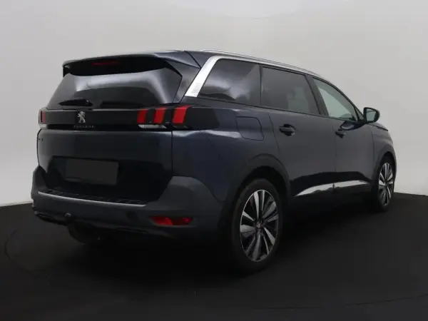 Peugeot 5008 1.2 PureTech Allure 5