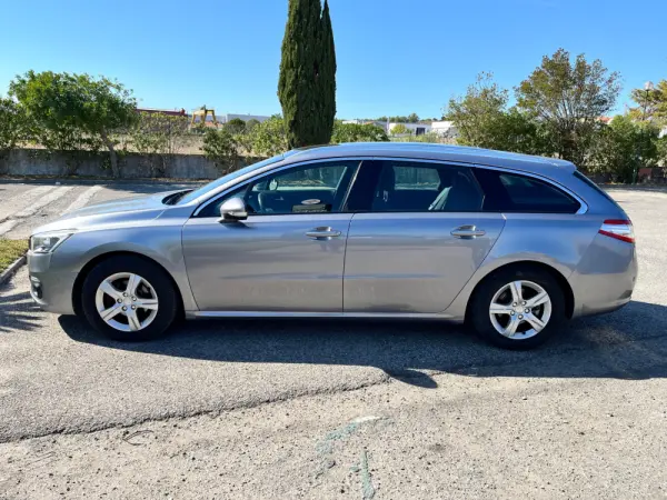Peugeot 508 SW 1.6 BlueHDi Ac.P.B.J17 EAT6 7