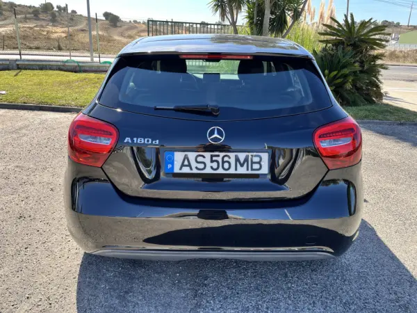Mercedes-Benz A 180 d Fleet Pack Urban 5