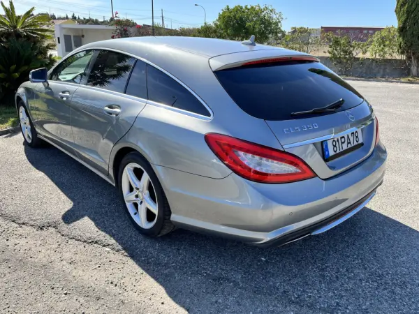 Mercedes-Benz CLS 350 CDi BlueEfficiency Shooting Brake 4