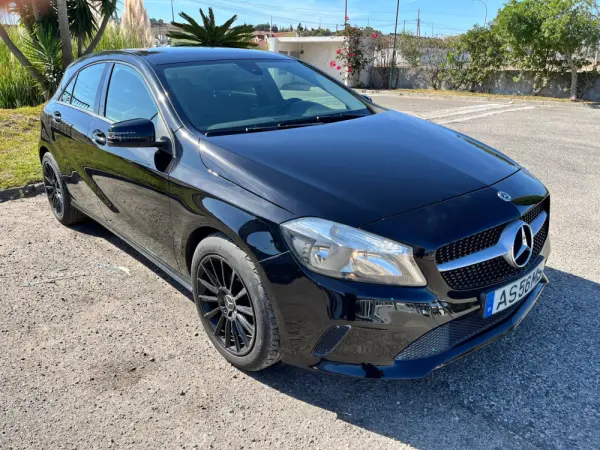 Mercedes-Benz A 180 d Fleet Pack Urban 3