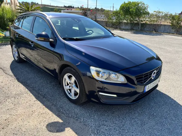 Volvo V60 2.0 D2 Momentum 3