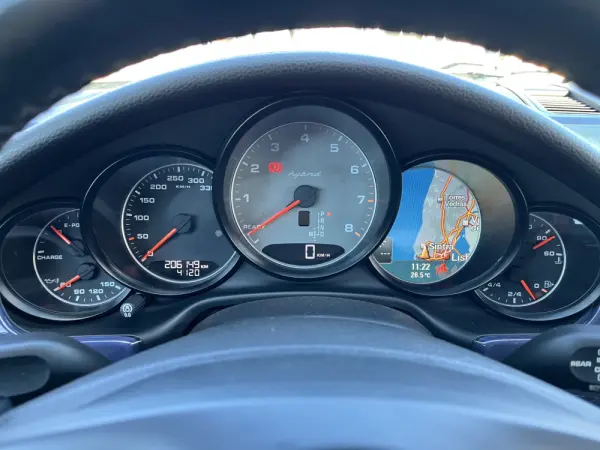 Porsche Panamera S Hybrid 15