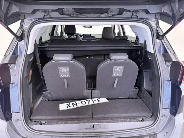 Peugeot 5008 1.2 PureTech Allure 23
