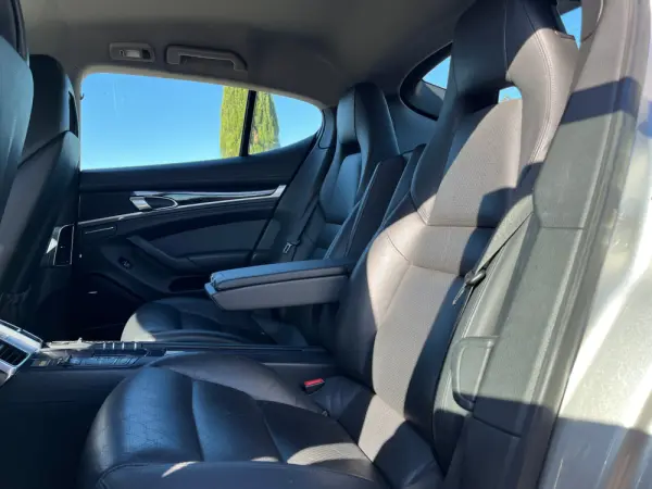 Porsche Panamera S Hybrid 23