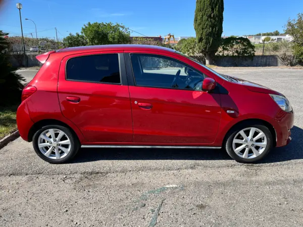 Mitsubishi Space Star 1.2 Intense 9