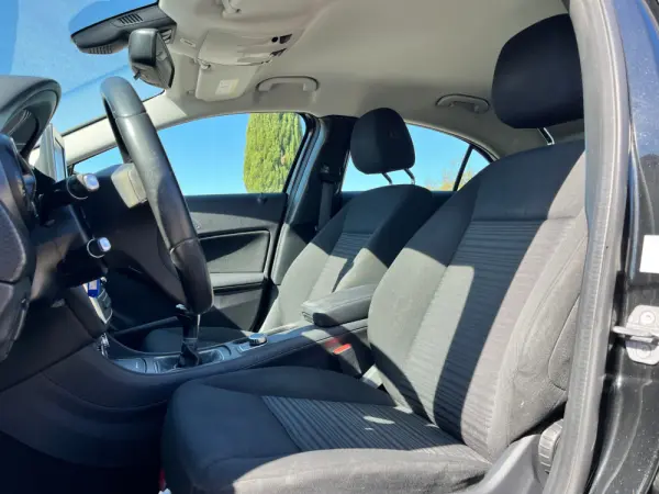 Mercedes-Benz A 180 d Fleet Pack Urban 19