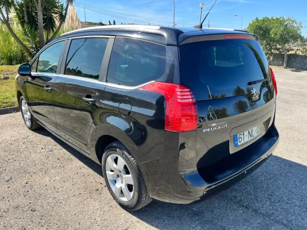 Peugeot 5008 1.6 E-HDi 7L SE Style 2-Tronic 4