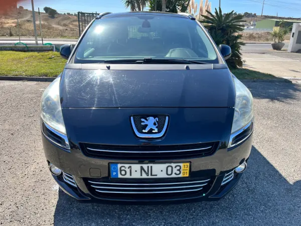 Peugeot 5008 1.6 E-HDi 7L SE Style 2-Tronic 2