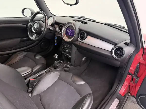 MINI Clubman Cooper 16