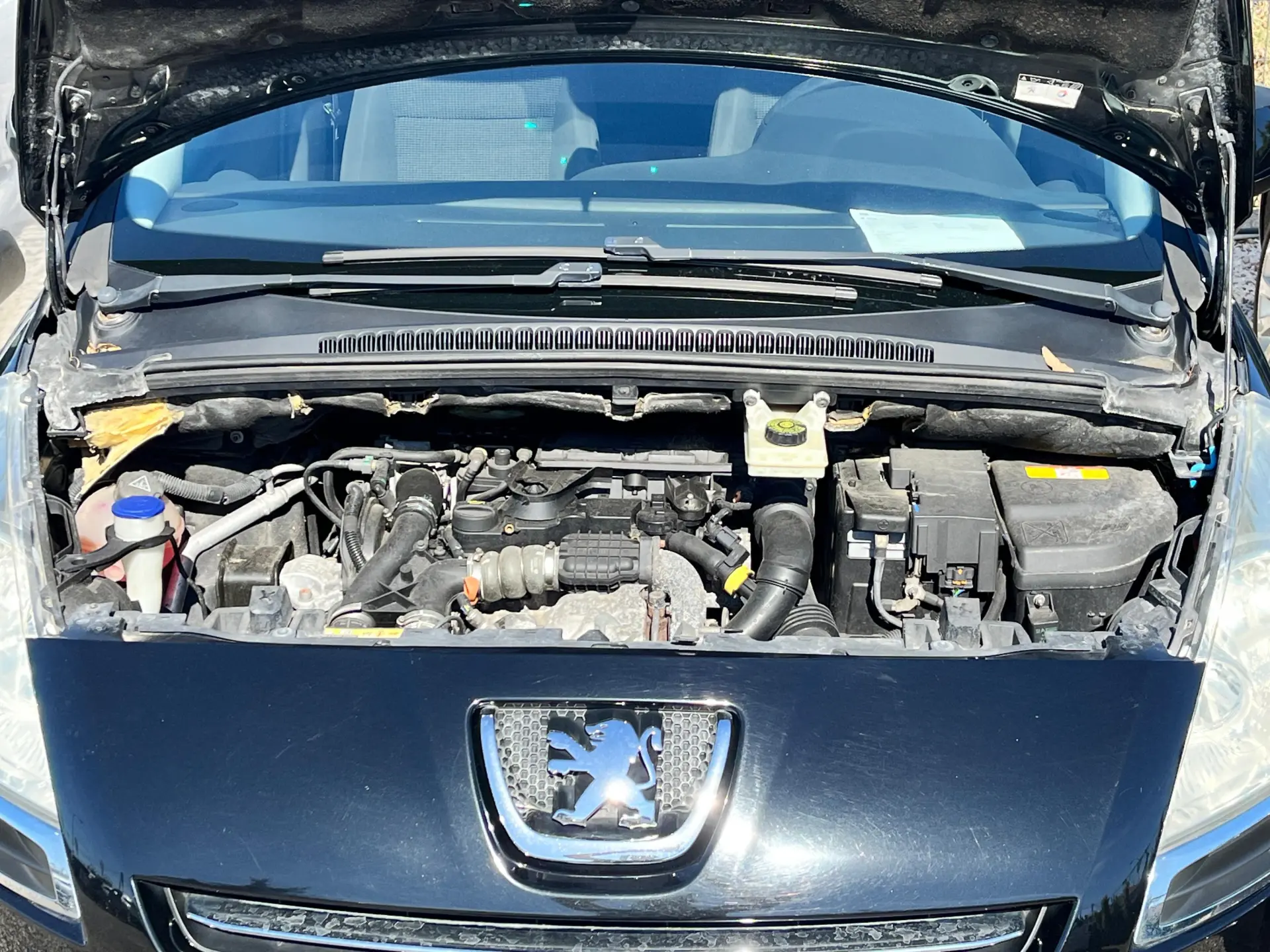 Peugeot 5008 1.6 E-HDi 7L SE Style 2-Tronic 8
