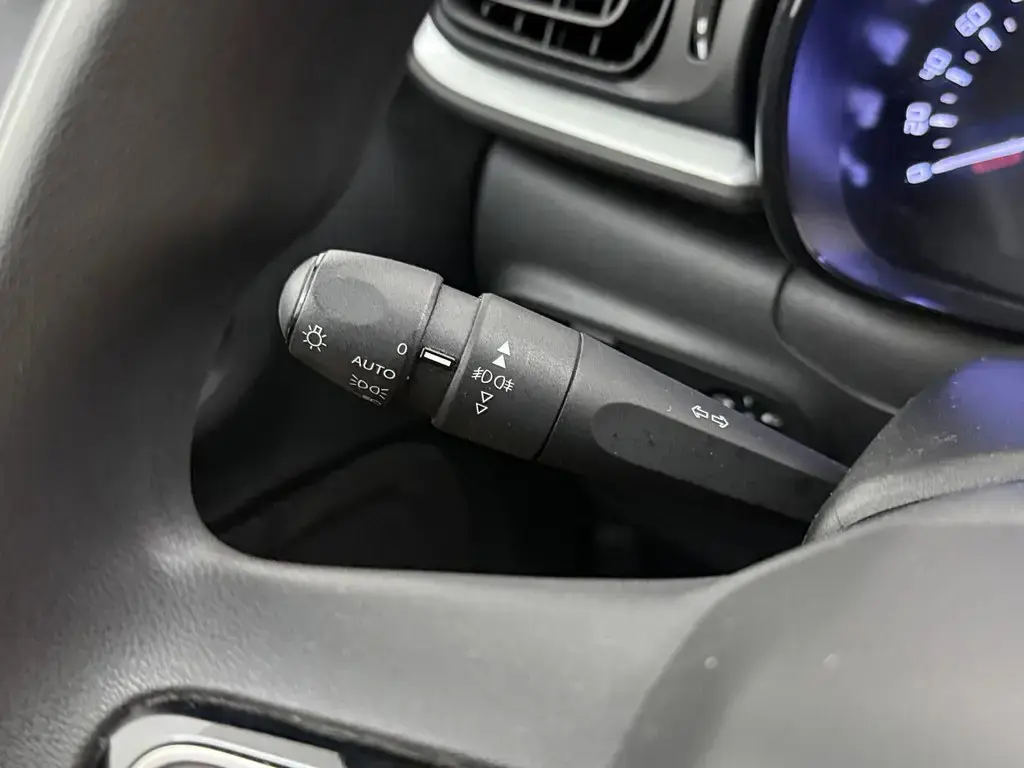 Citroen C3 1.2 PureTech Feel 7