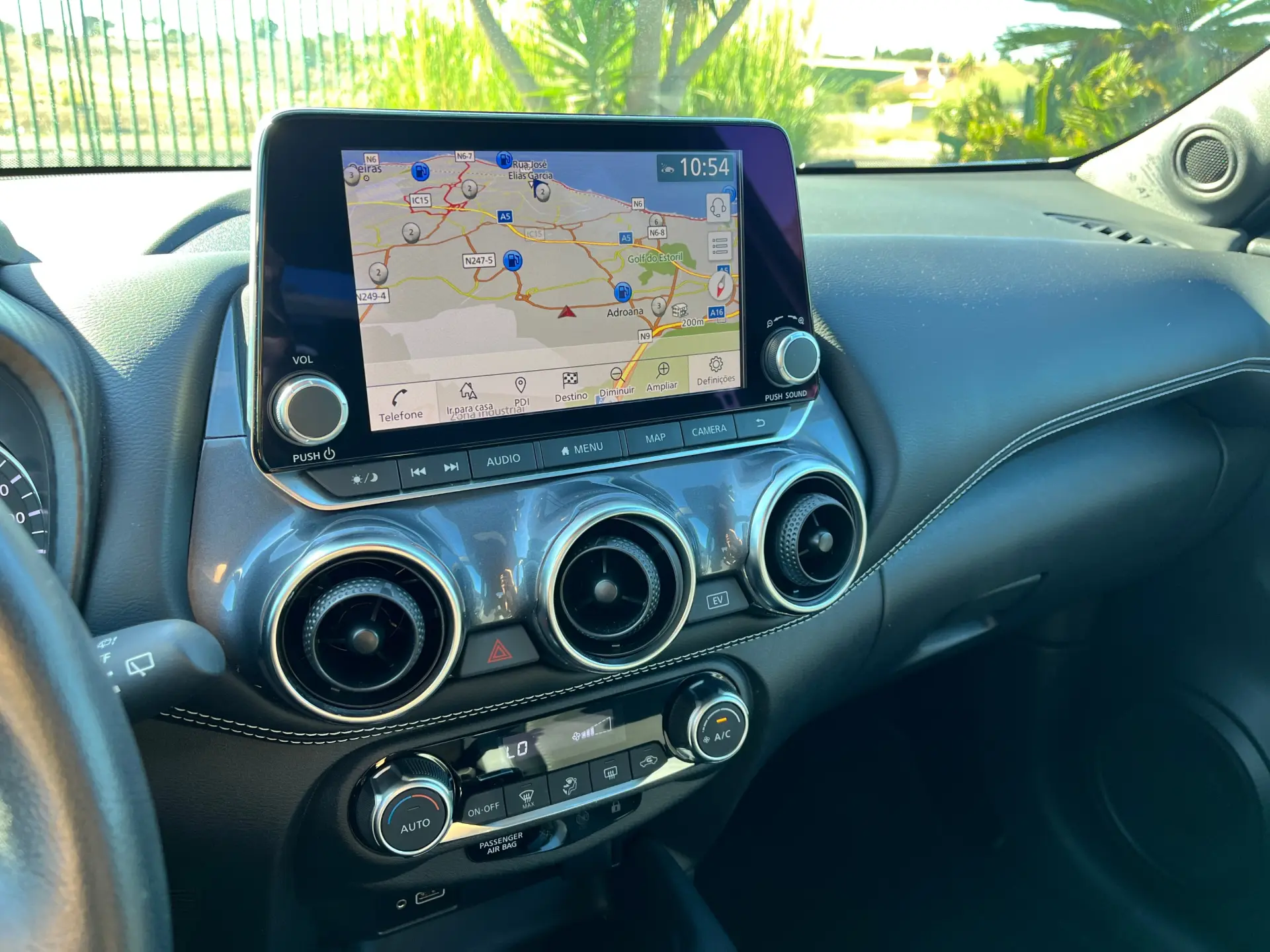 Nissan Juke 1.6 Hybrid N-Connecta NAV. 14