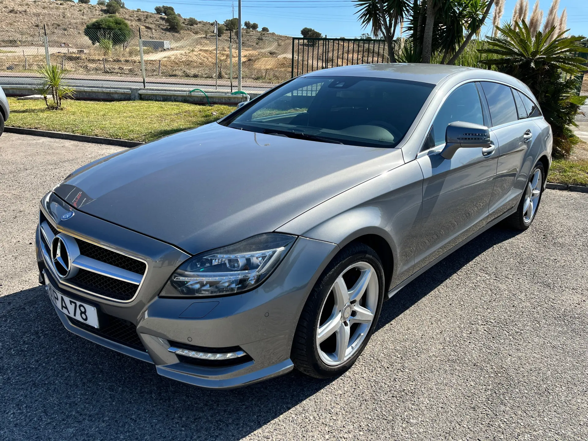 Mercedes-Benz CLS 350 CDi BlueEfficiency Shooting Brake 1