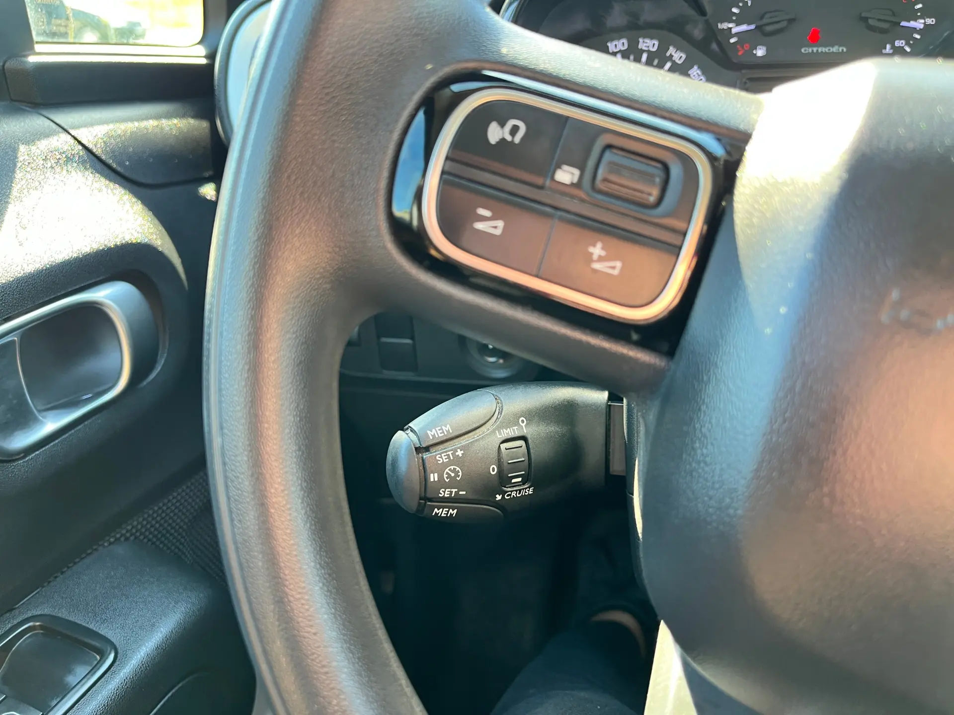Citroen C3 1.2 PureTech Feel Pack 13