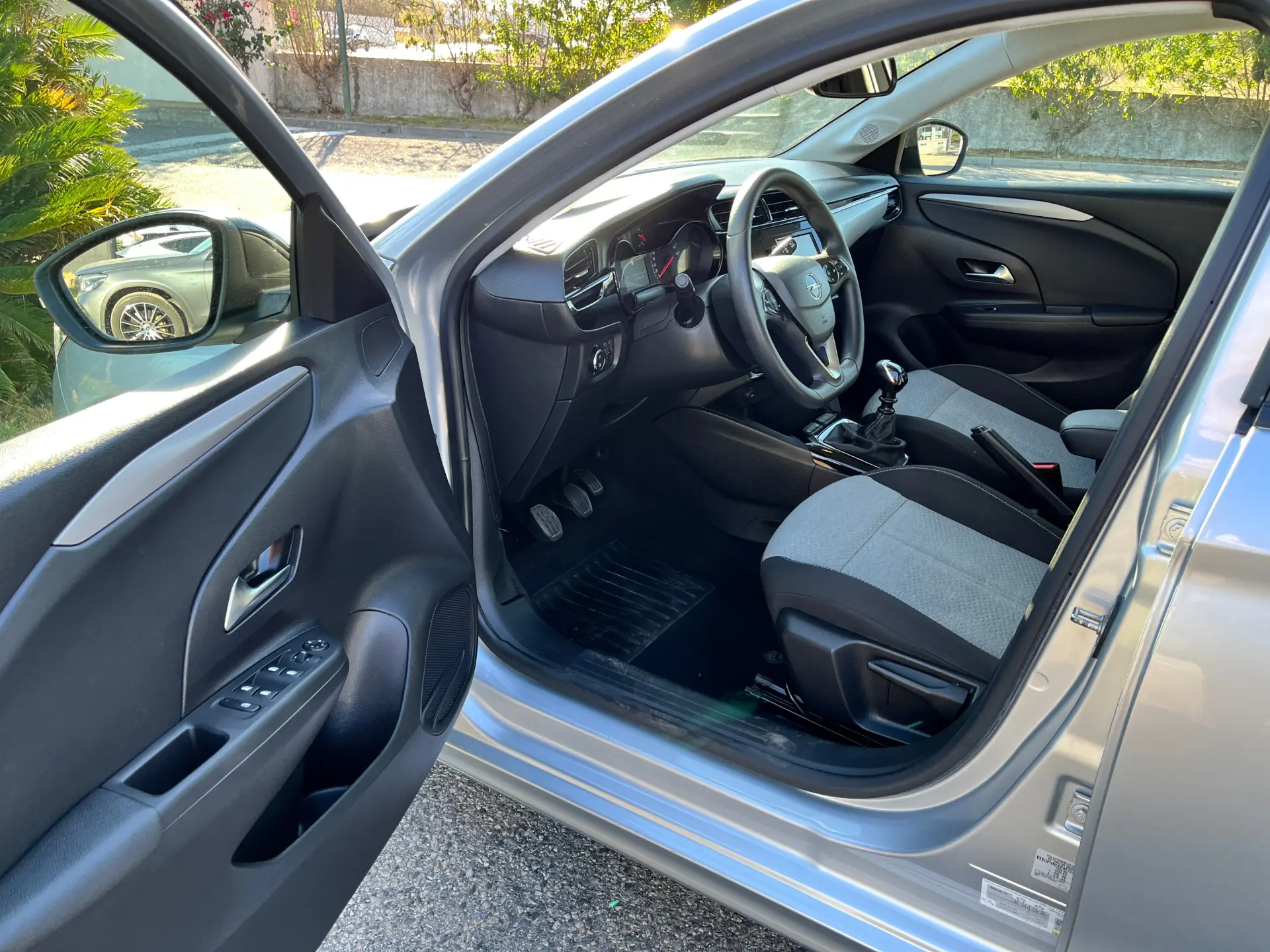 Opel Corsa 1.2 T Business Edition 20