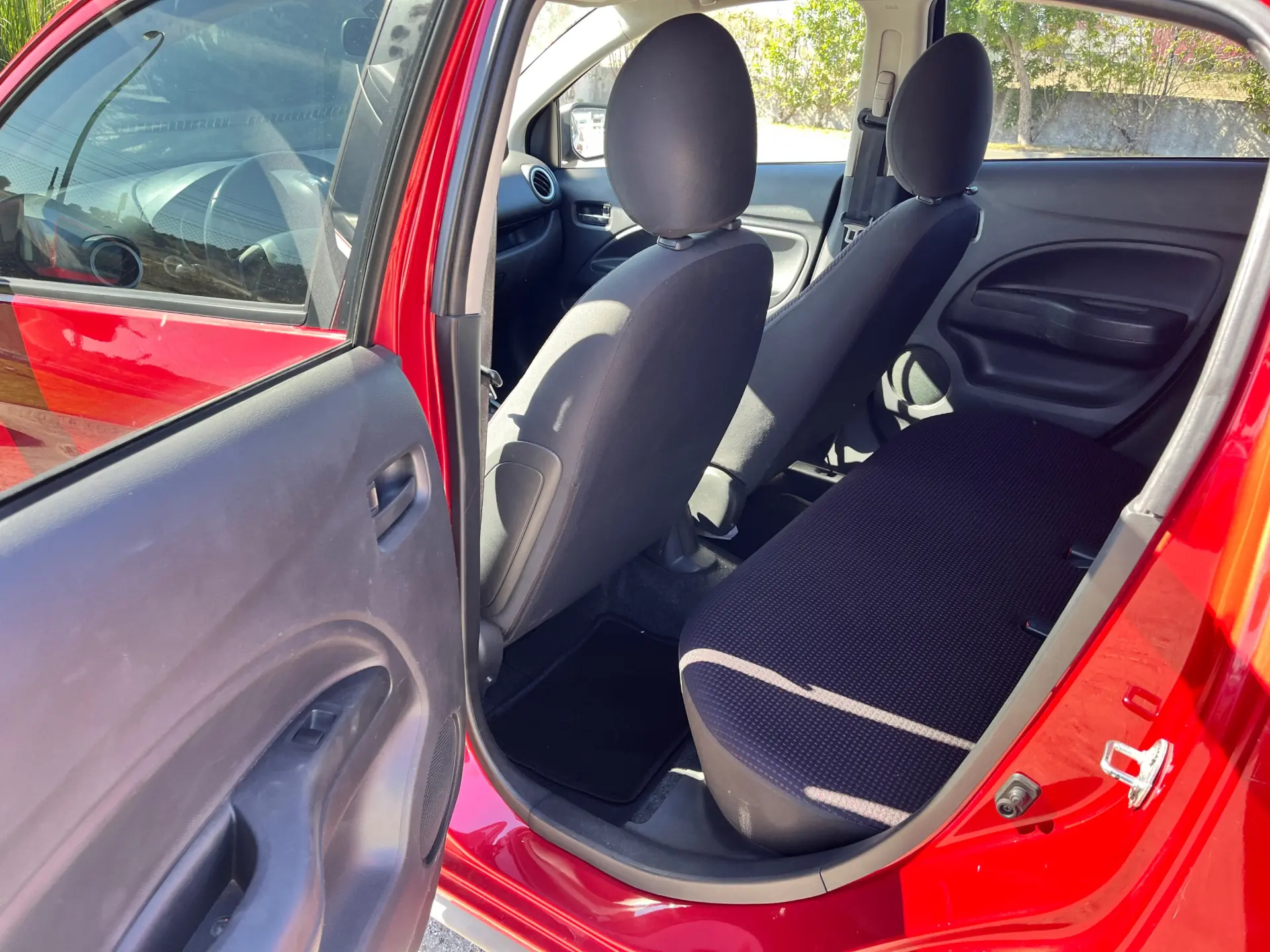 Mitsubishi Space Star 1.2 Intense 18