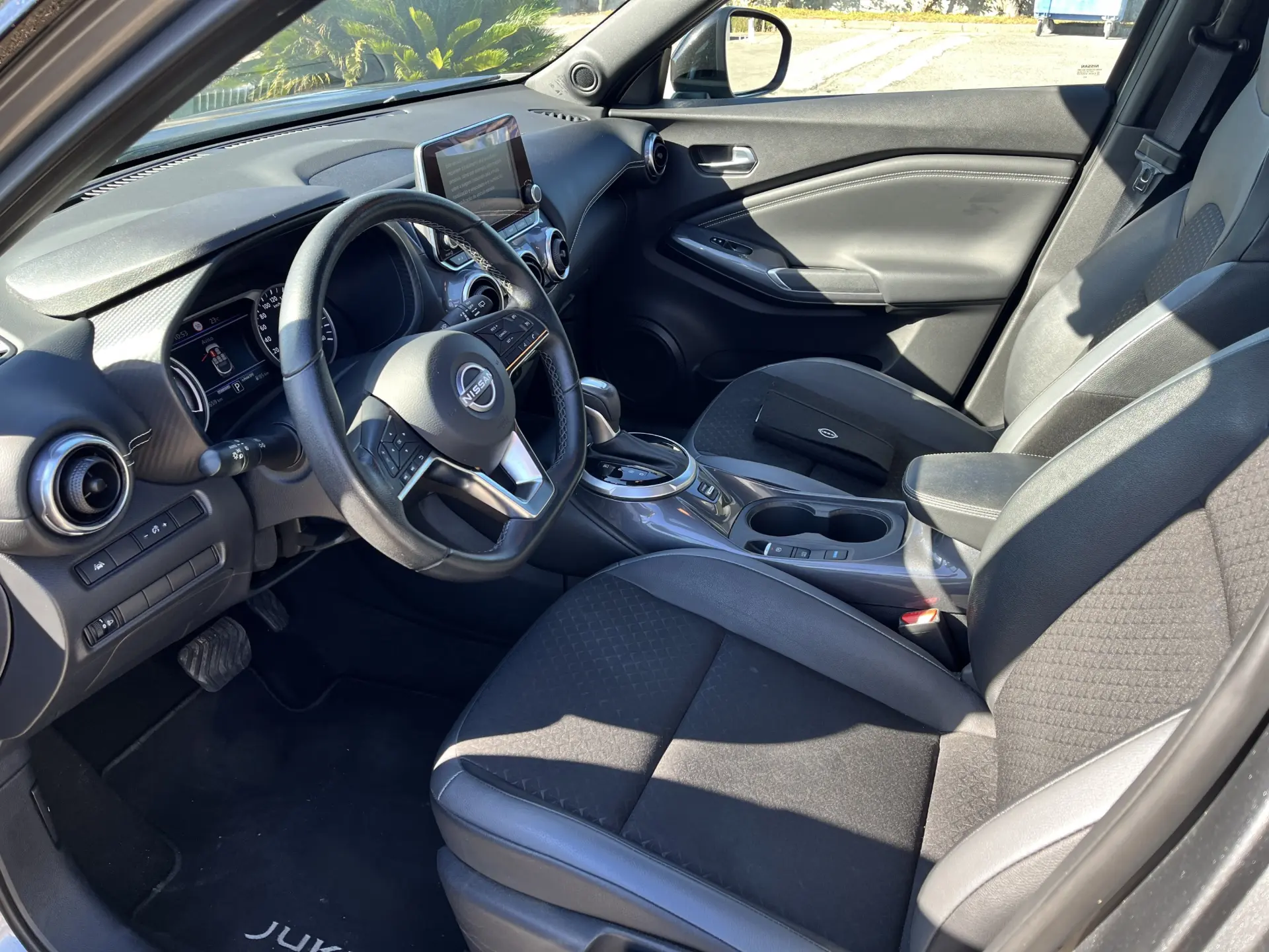 Nissan Juke 1.6 Hybrid N-Connecta NAV. 18