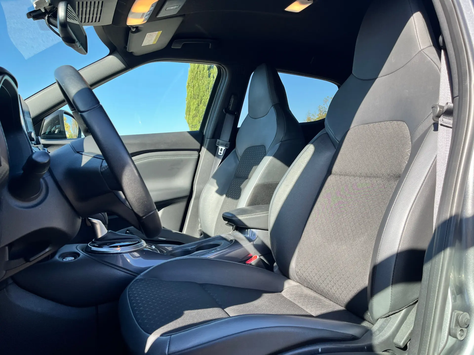 Nissan Juke 1.6 Hybrid N-Connecta NAV. 19