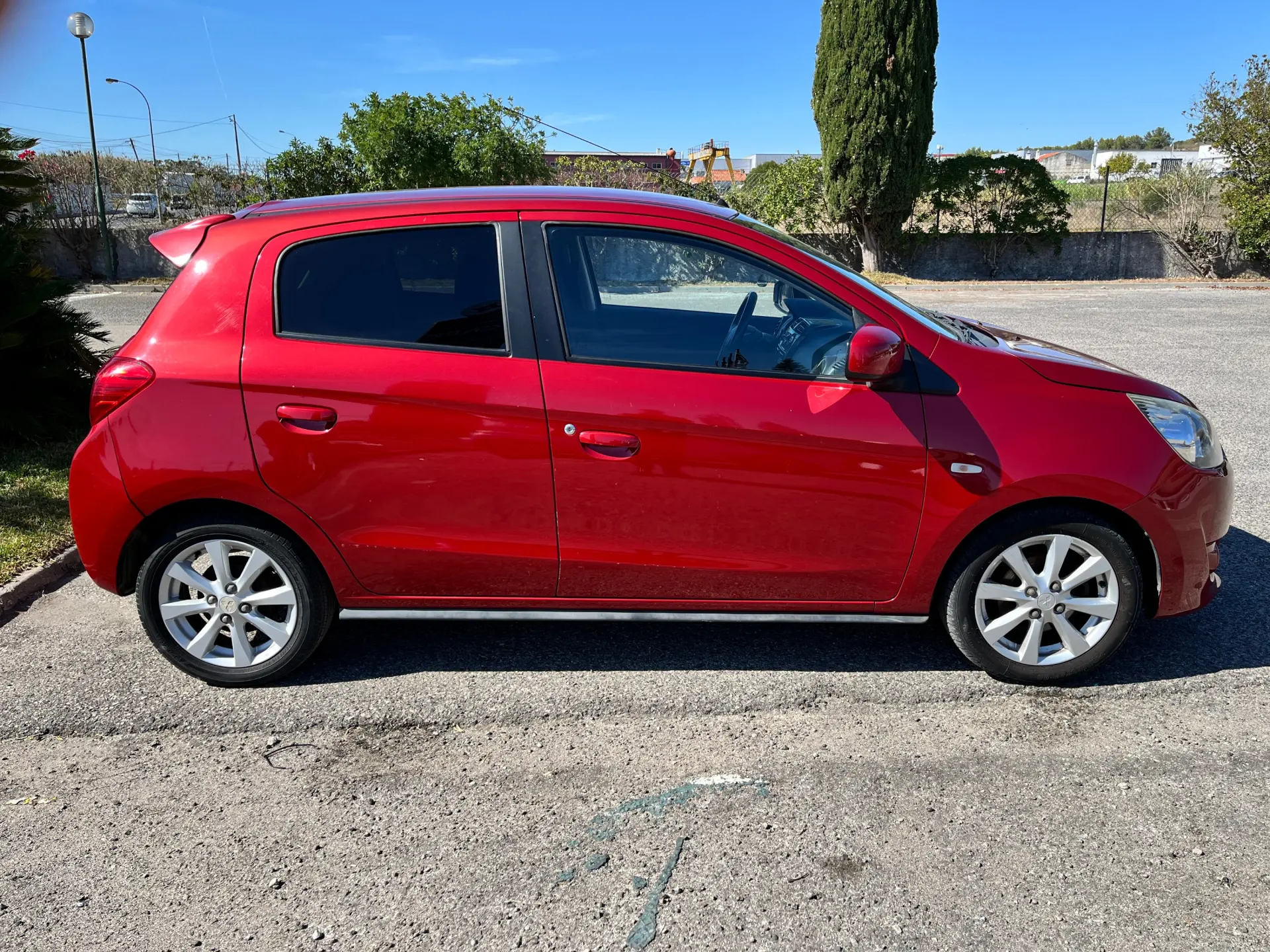 Mitsubishi Space Star 1.2 Intense 9