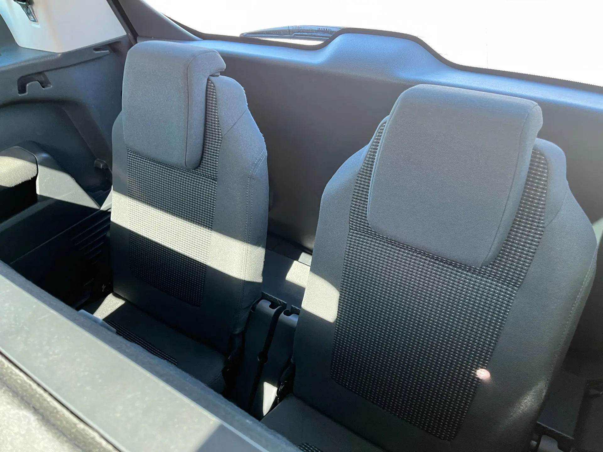 Peugeot 5008 1.6 E-HDi 7L SE Style 2-Tronic 24