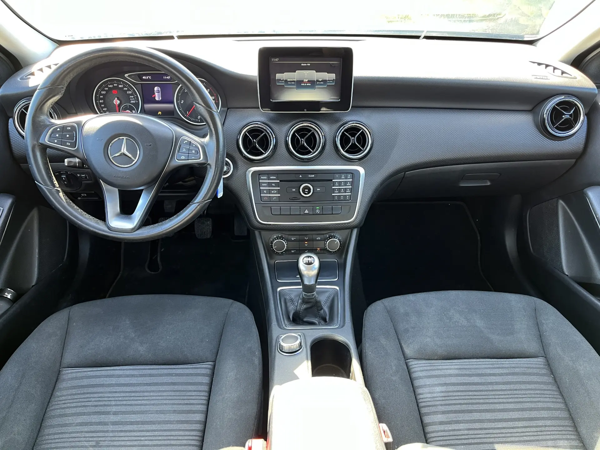 Mercedes-Benz A 180 d Fleet Pack Urban 11