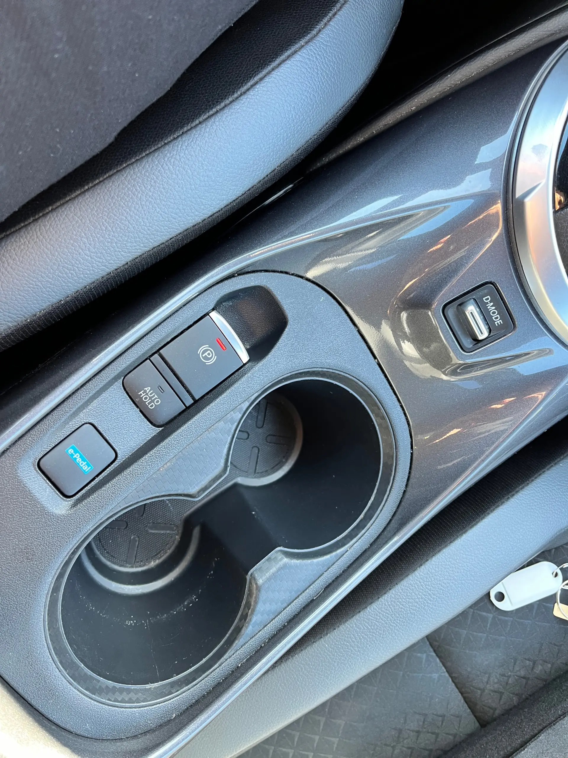 Nissan Juke 1.6 Hybrid N-Connecta NAV. 16