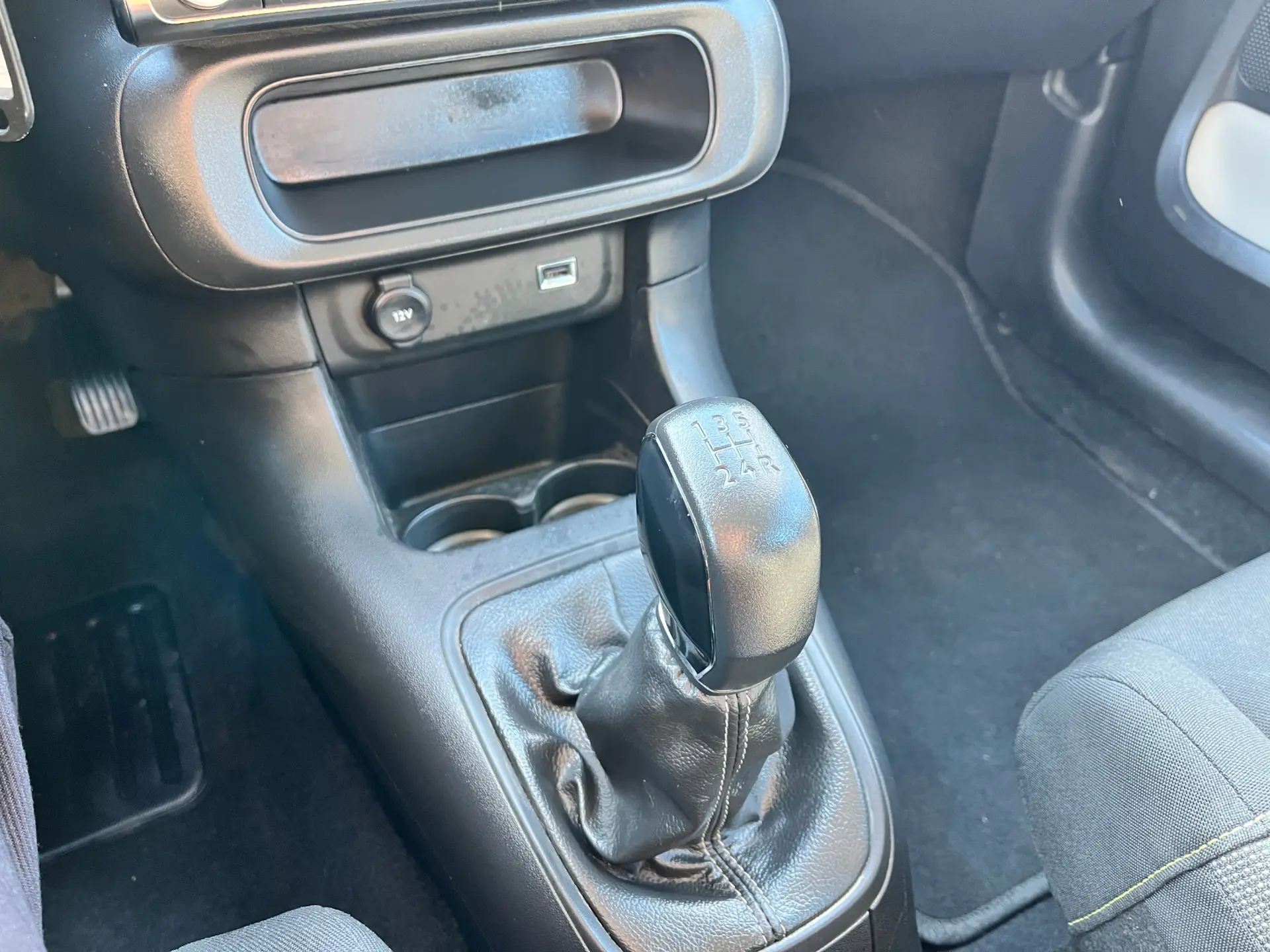 Citroen C3 1.2 PureTech Feel Pack 17
