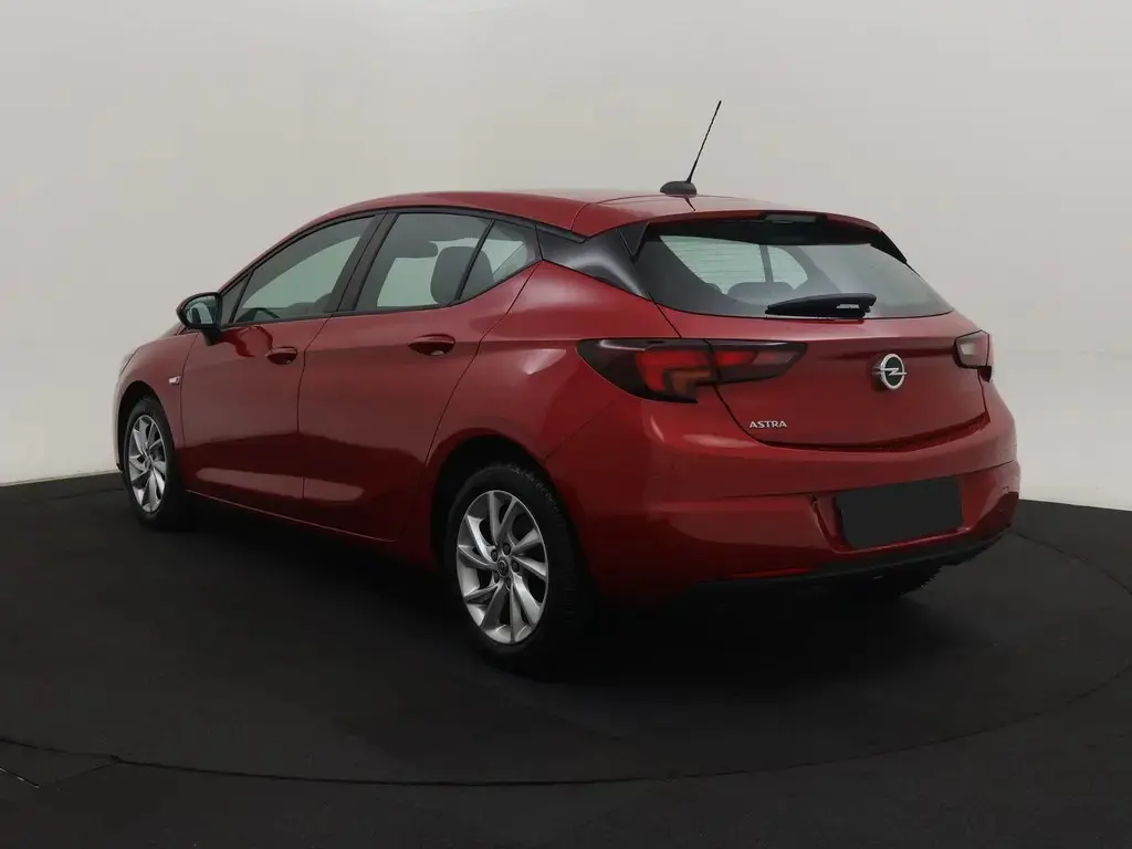 Opel Astra 1.2 Turbo Edition 4