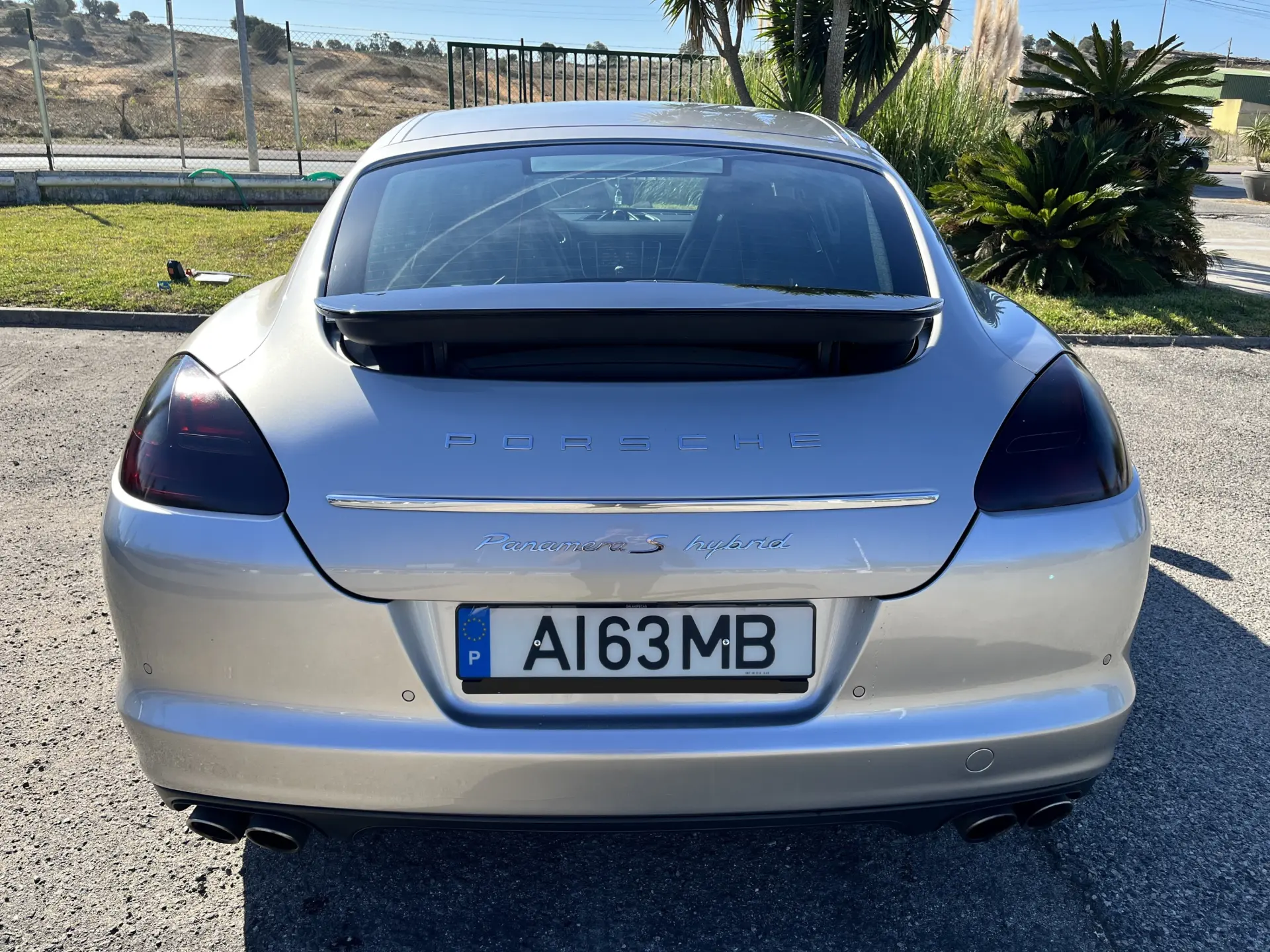 Porsche Panamera S Hybrid 5