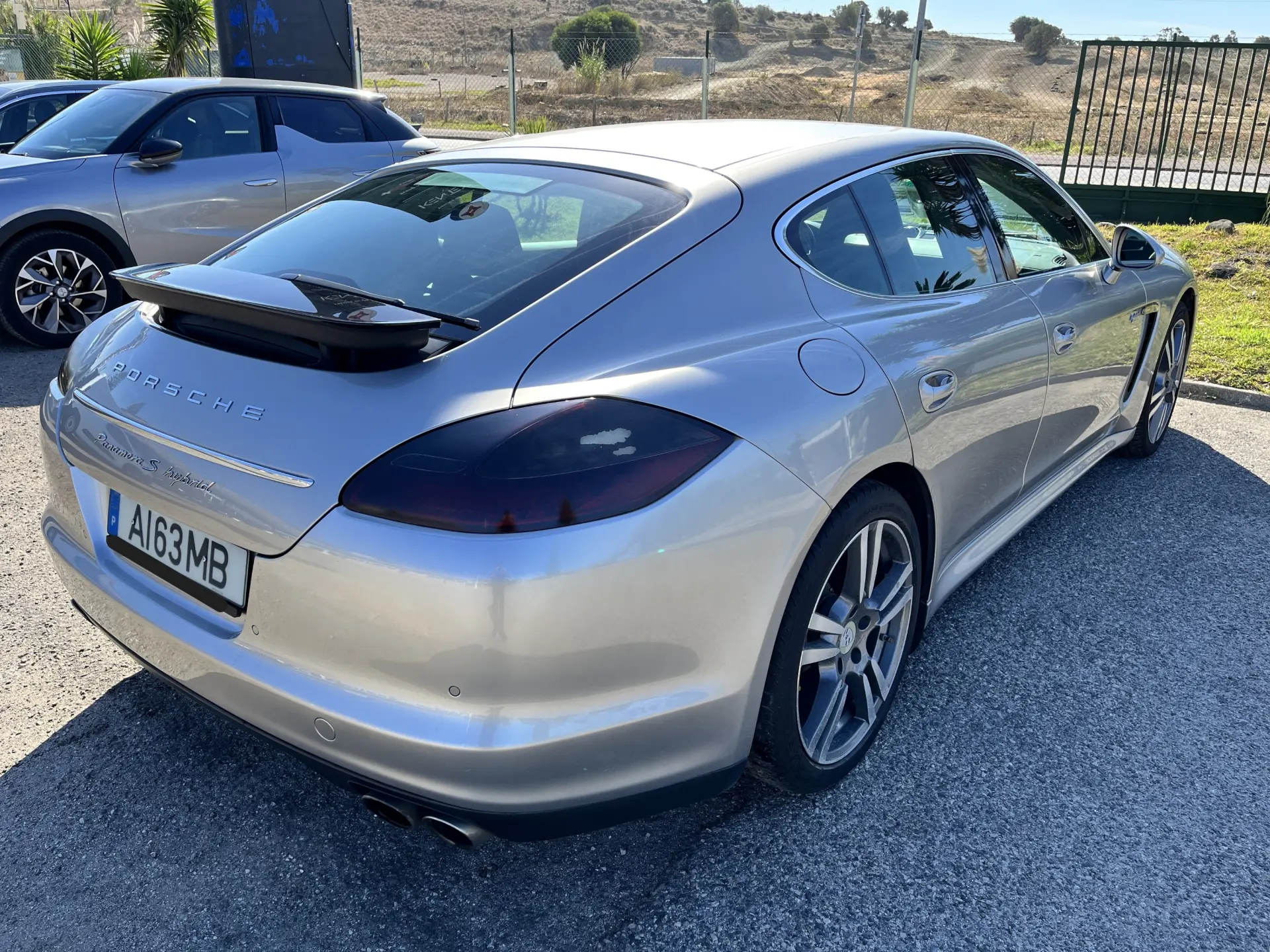 Porsche Panamera S Hybrid 6