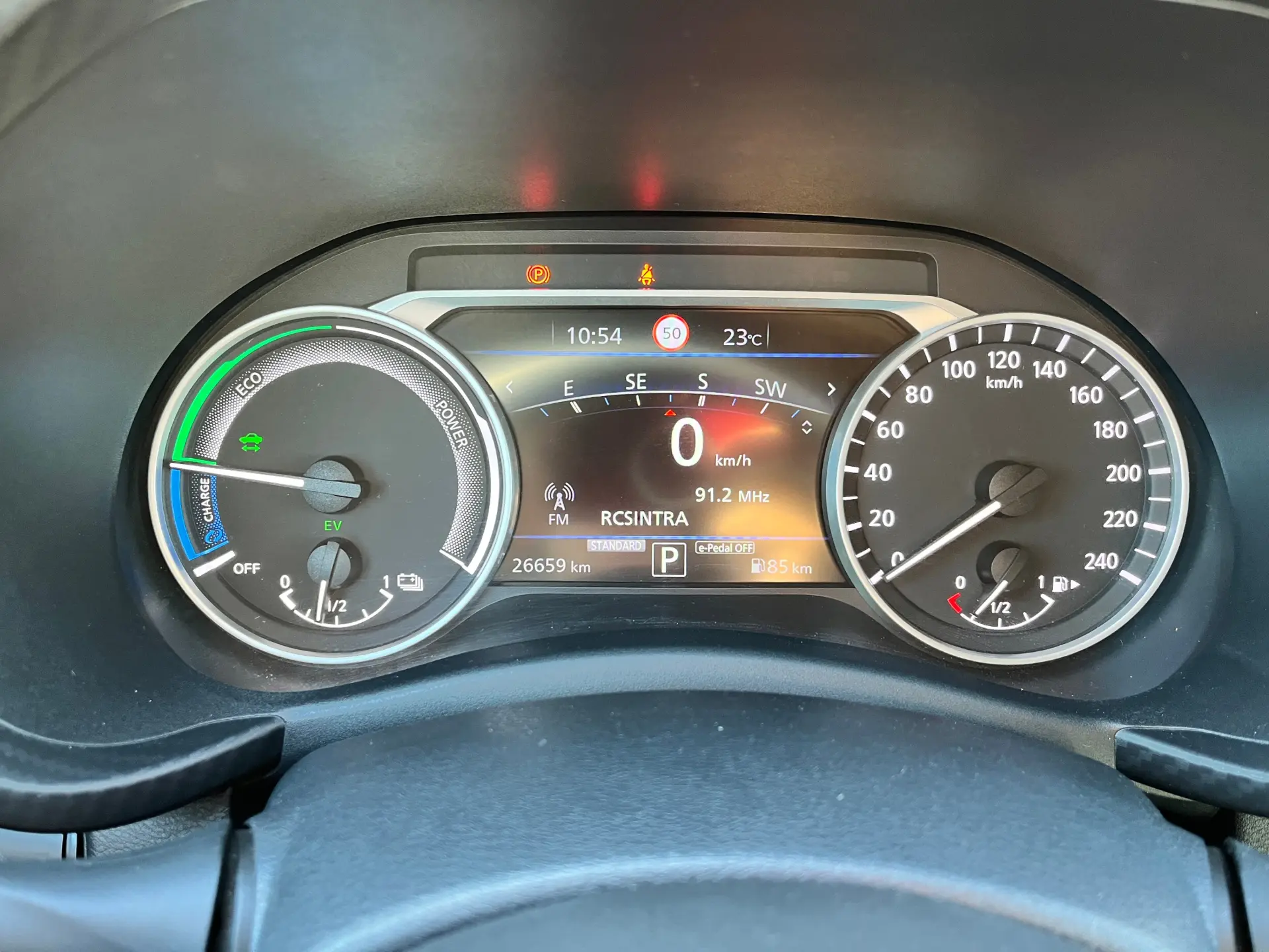 Nissan Juke 1.6 Hybrid N-Connecta NAV. 13