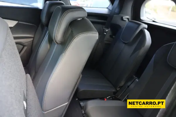 Peugeot 5008 1.5 BlueHDi GT Line J19 EAT8 26
