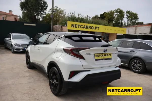 Toyota C-HR 1.8 Hybrid Exclusive 3