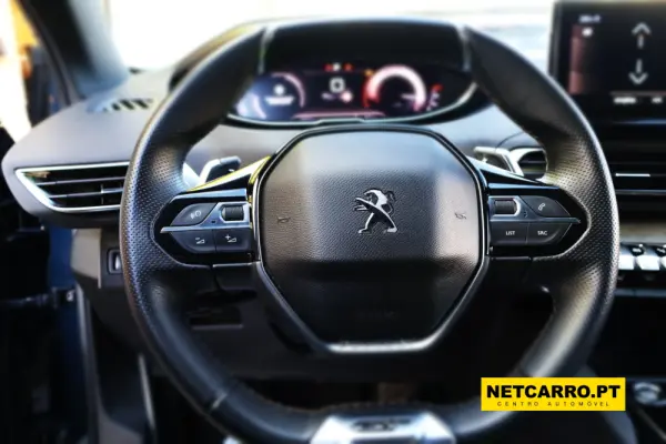 Peugeot 5008 1.5 BlueHDi GT Line J19 EAT8 7