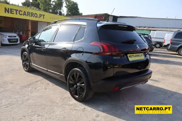 Peugeot 2008 PureTech 130 GT Pack 3