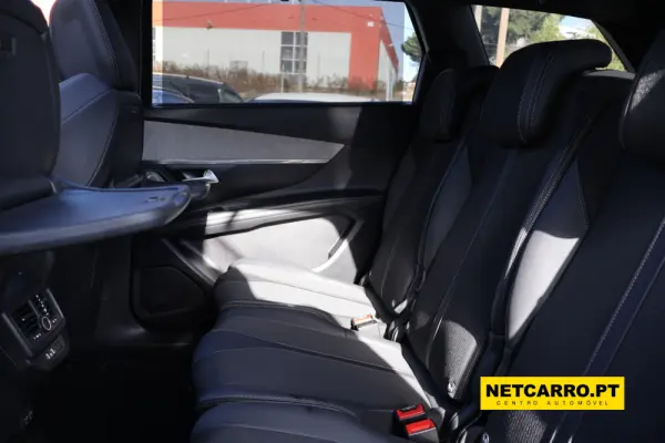 Peugeot 5008 1.5 BlueHDi GT Line J19 EAT8 18