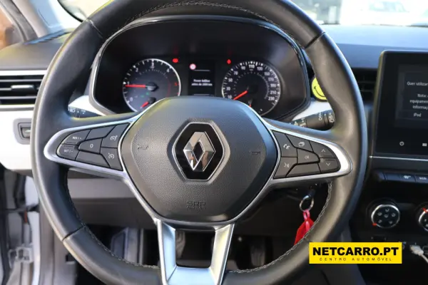 Renault Clio Energy dCi 110 Start & Stop INTENS 6
