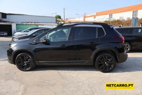 Peugeot 2008 PureTech 130 GT Pack 4