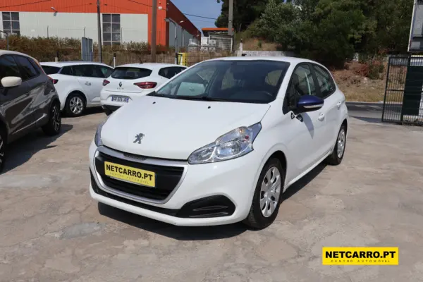 Peugeot 208 PureTech 68 Like 1