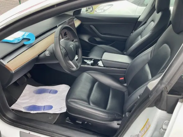 Tesla Model 3 Standard RWD Plus 7