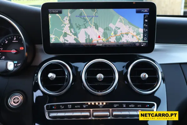 Mercedes-Benz C 300 de Avantgarde 8