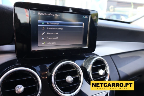 Mercedes-Benz C 300 de Avantgarde 11