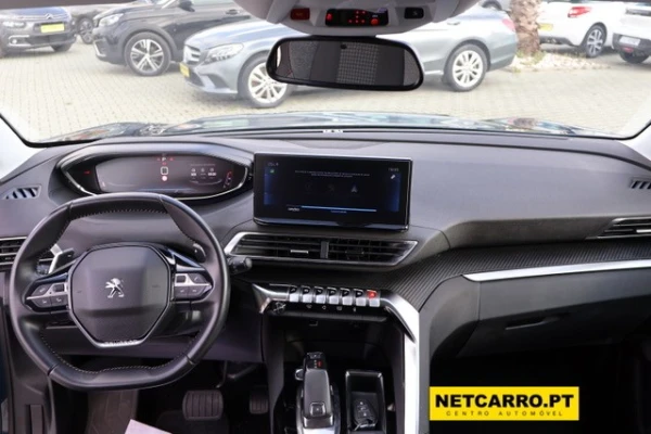 Peugeot 5008 1.5 BlueHDi Active Pack EAT8 6