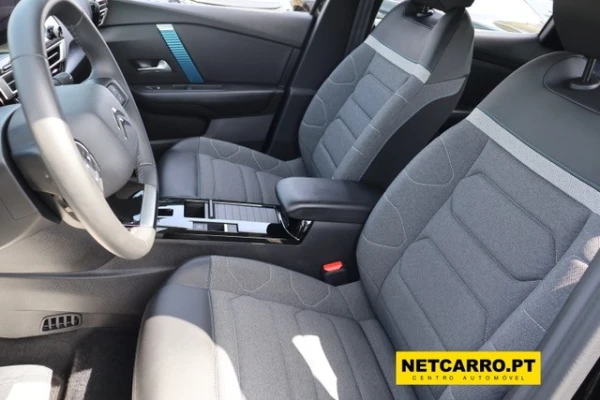 Citroën e-C4 null 15