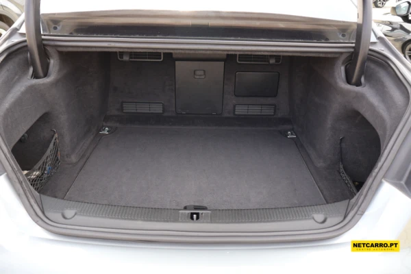 Audi A8 3.0 TDI V6 quattro Longo 25