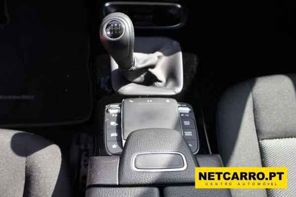 Mercedes-Benz A 180 d Business Solutions 7