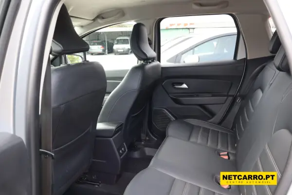 Dacia Duster 1.0 TCe Comfort 8