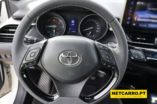 Toyota C-HR 1.8 Hybrid Exclusive 8