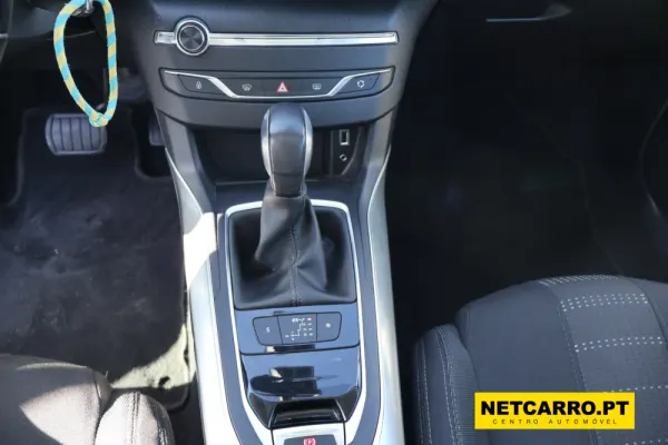 Peugeot 308 SW 1.6 BlueHDi Allure J17 EAT6 5